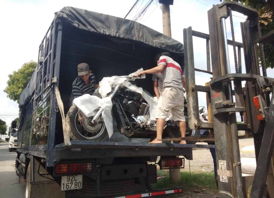 gửi xe máy từ hà nội ra sài gòn